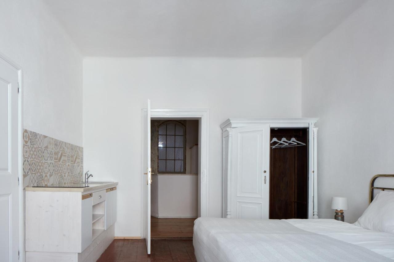 Stara Pekarna/Old Bakery Hotel Znojmo Exterior photo